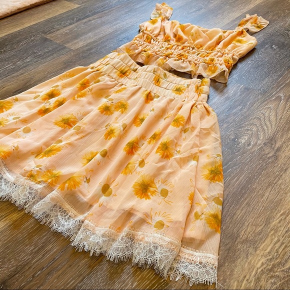 The Girl In The Oil Painting Sun Flower Dress Set - Picture 6 of 12